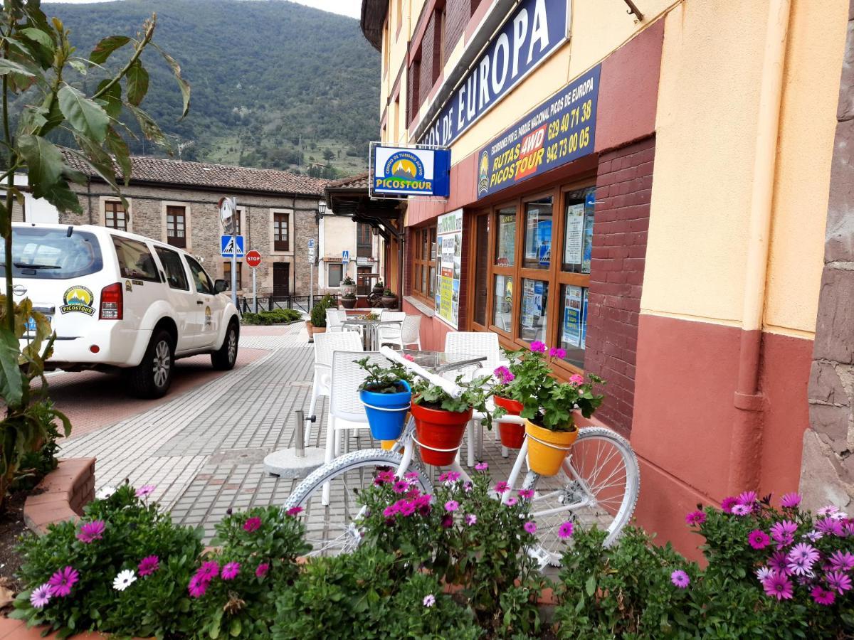 Hosteria Picos De Europa Potes Exterior foto